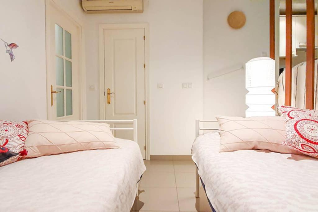 Apartamento Suite Next To Catedral Seville Ngoại thất bức ảnh